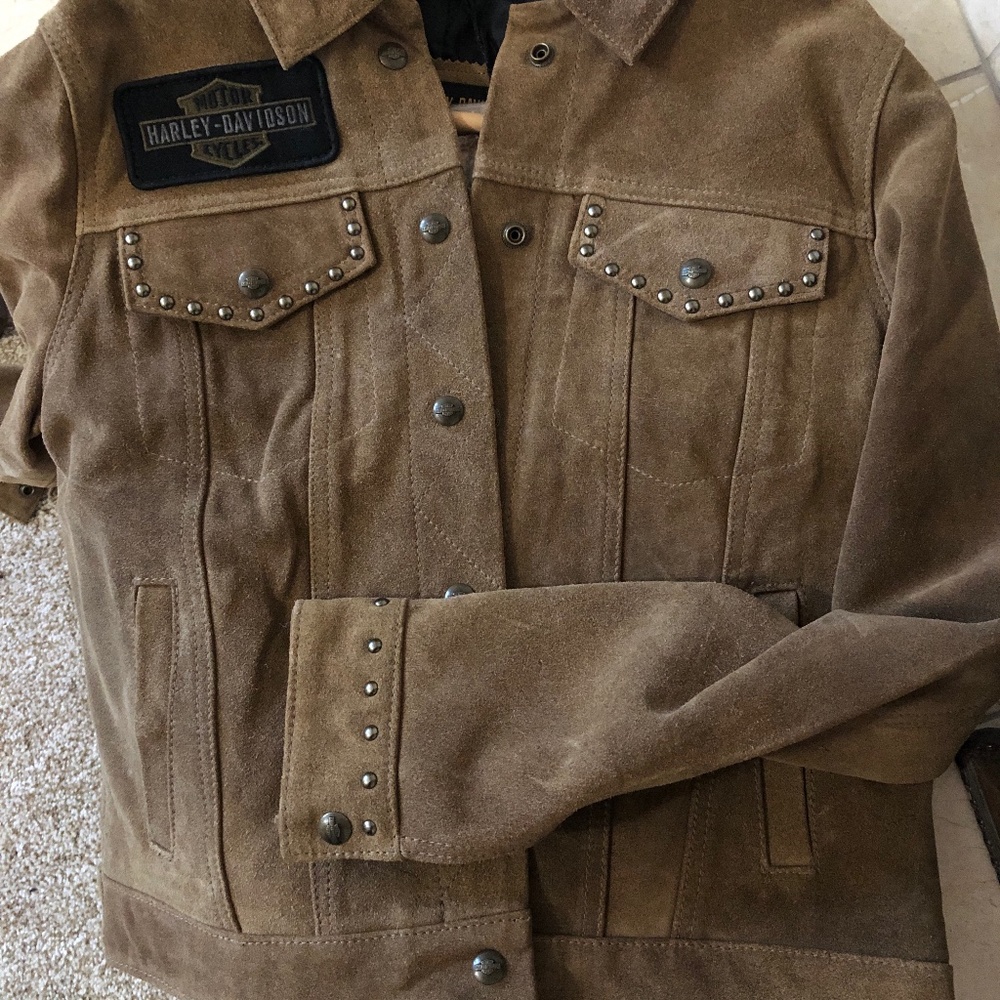 Jacket - Picture 4 of 4